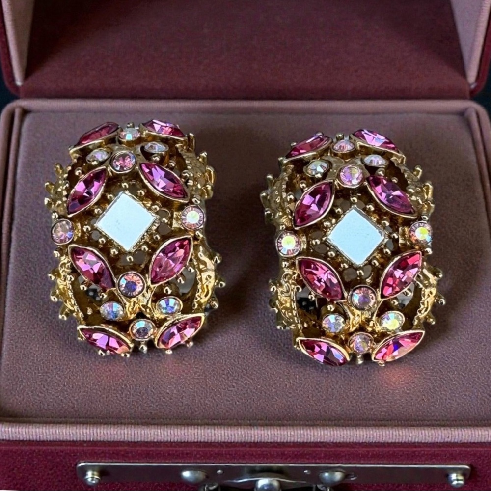 ST JOHN Vintage Gold and Pink Crystal Clip-on Earrings
